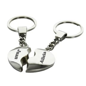 Llavero corazón de dos mitades personalizado