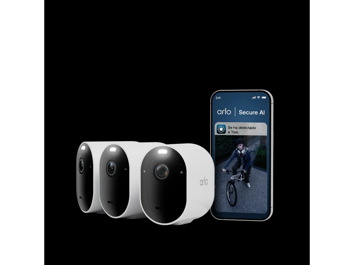 Arlo Pro 6