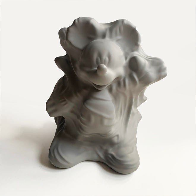 Hollow Mickey de Daniel Arsham