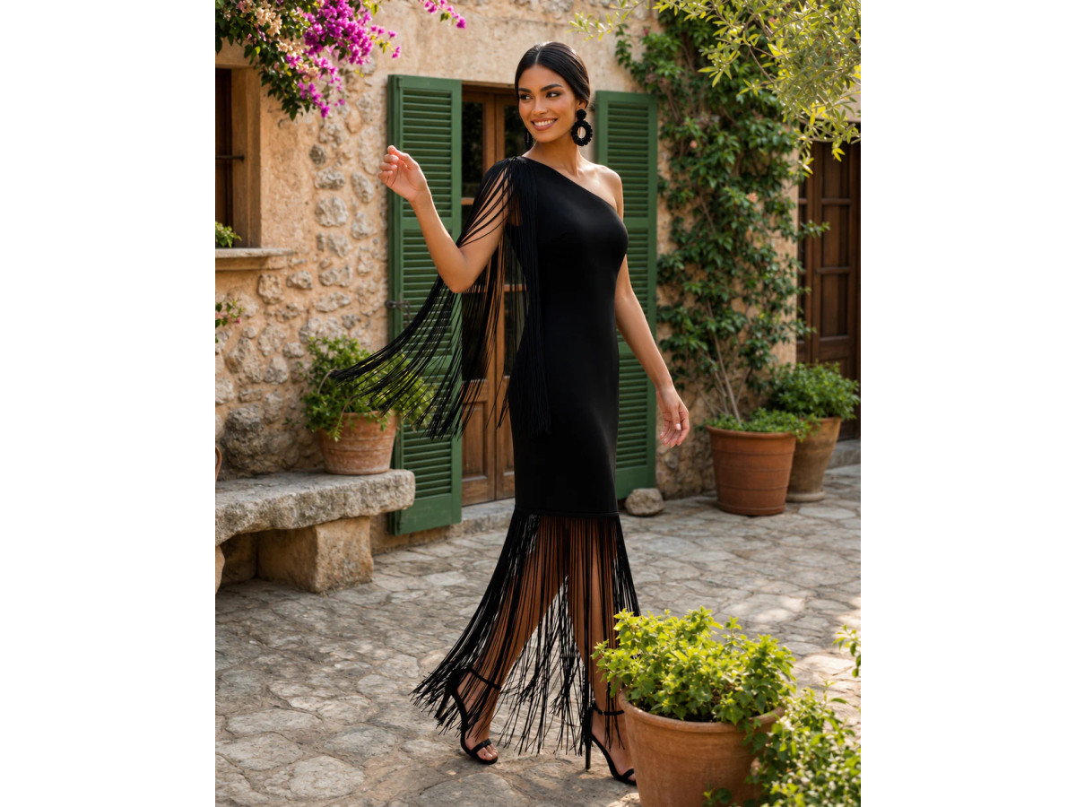 Vestido fleco asimétrico