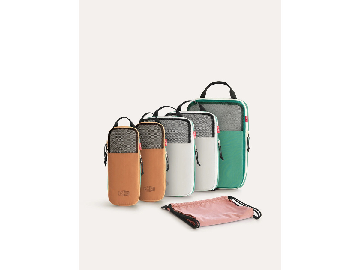 Blast Packing Cubes