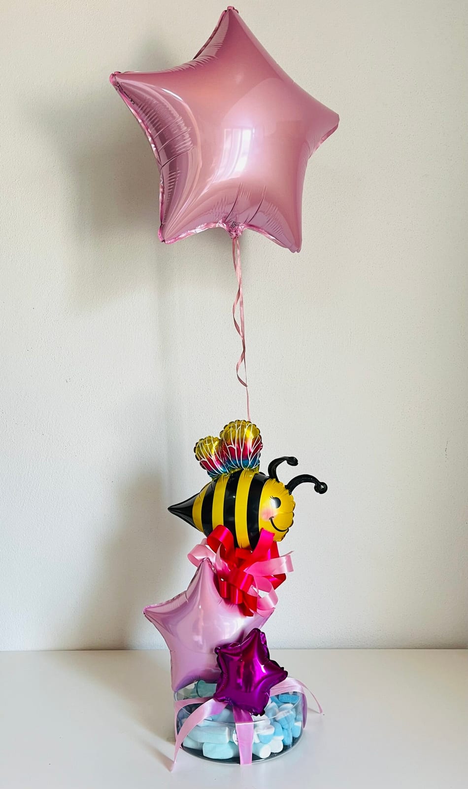 Caja de chuches con globo de helio