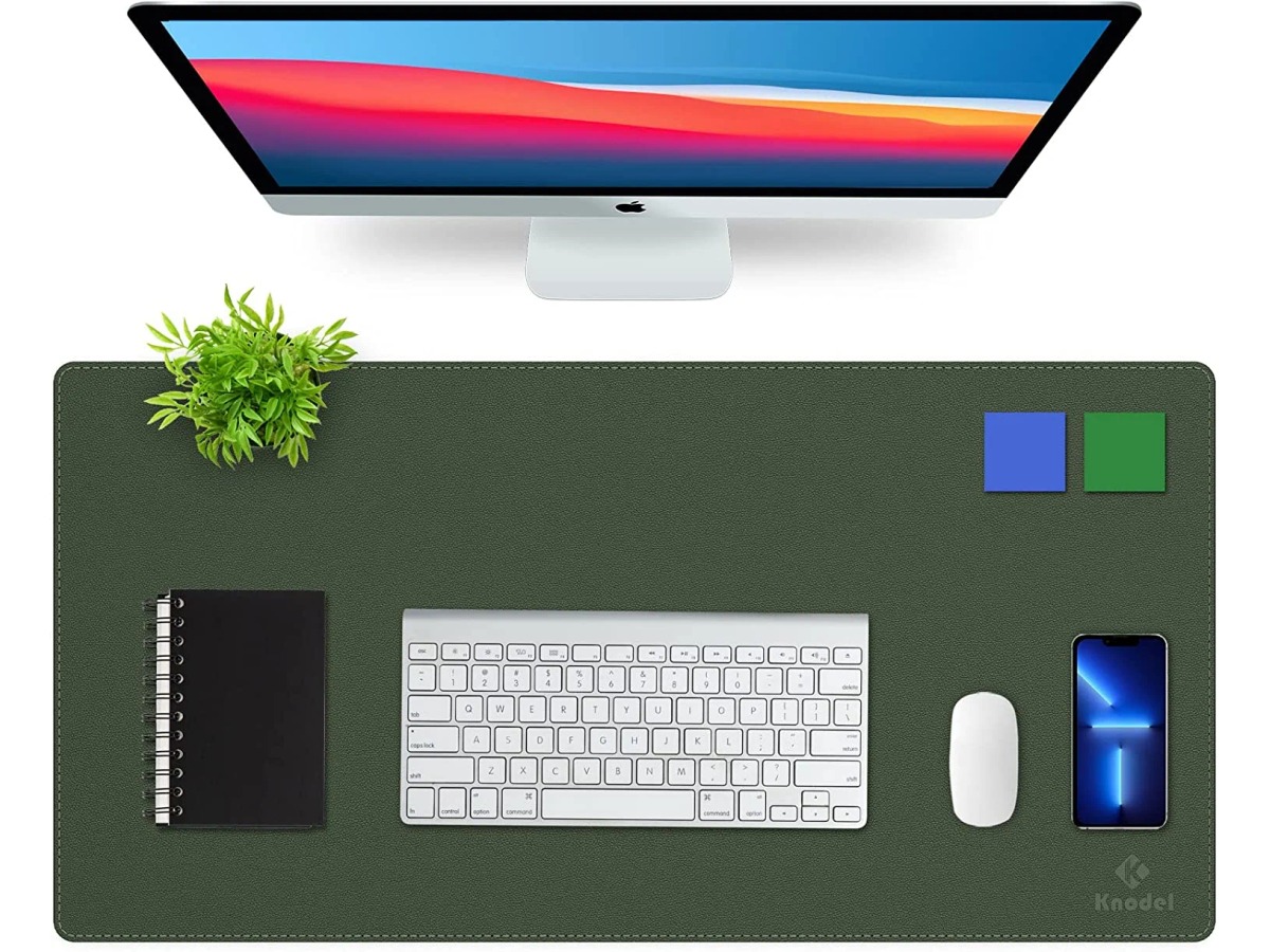 Desklyn DeskMat Pro — Dual-Sided PU Leather Desk Pad