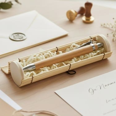 Detalles de boda para mujer: Escritura