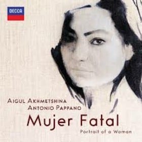 Aigul Akhmetshina – Mujer Fatal