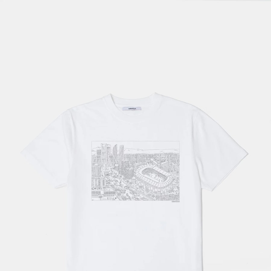 Landscape plain white