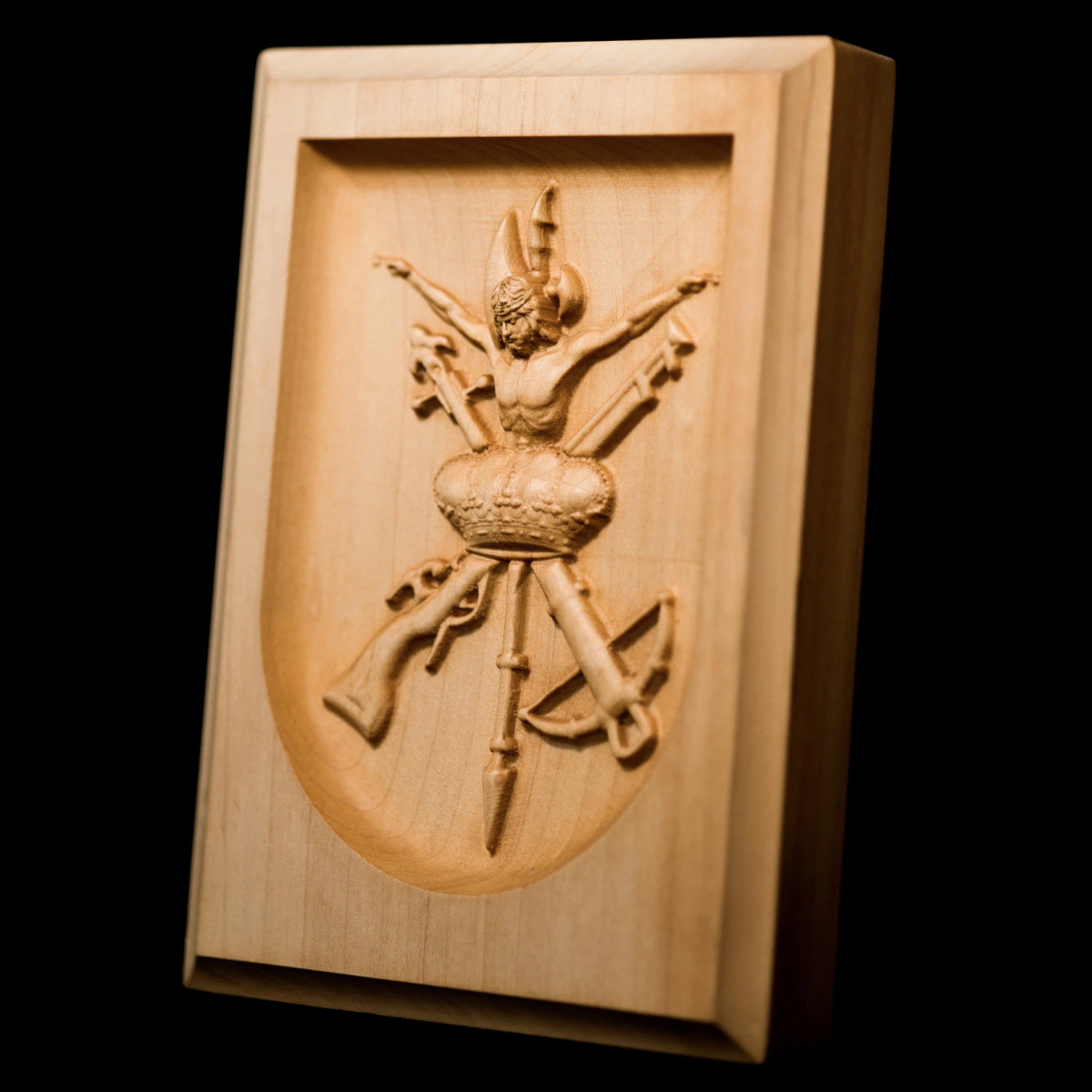 Emblema de la Legión Española en madera