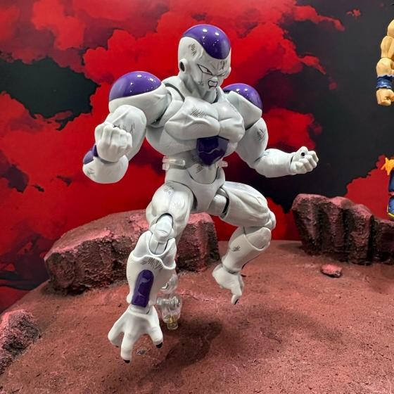 Sumérgete en el explosivo universo de Dragon Ball con nuestra colección exclusiva de figuras Tamashii Nations, que incluye las imprescindib…