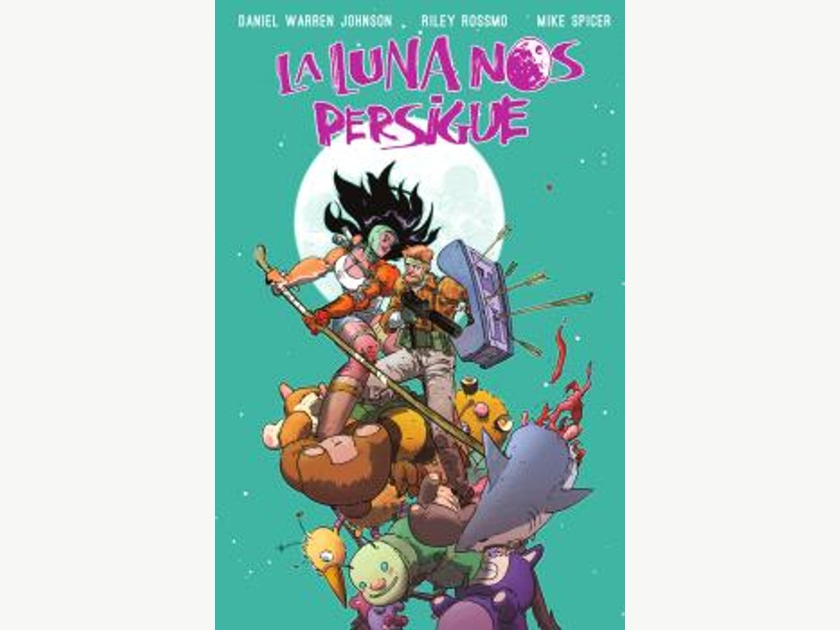 LA LUNA NOS PERSIGUE 02