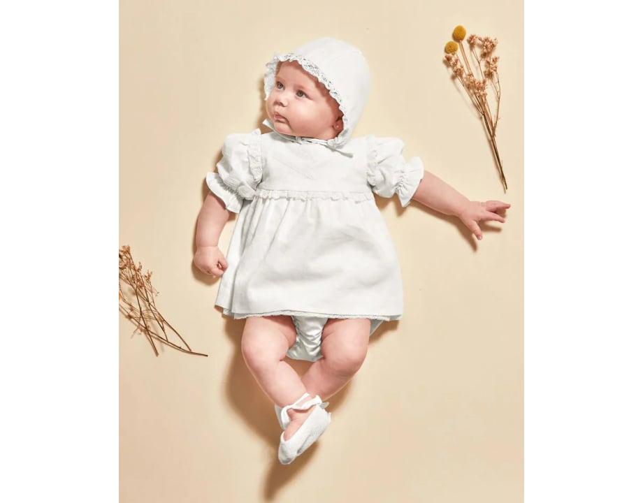 Vestido lino con encaje blanco