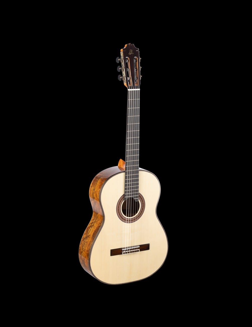 Admira A60 guitarra clásica