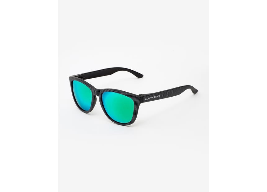 One Polarized Carbono Emerald