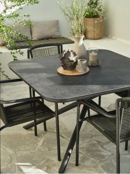 GOTHENBURG Mesa de jardín GOTHENBURG A120xL120 gris