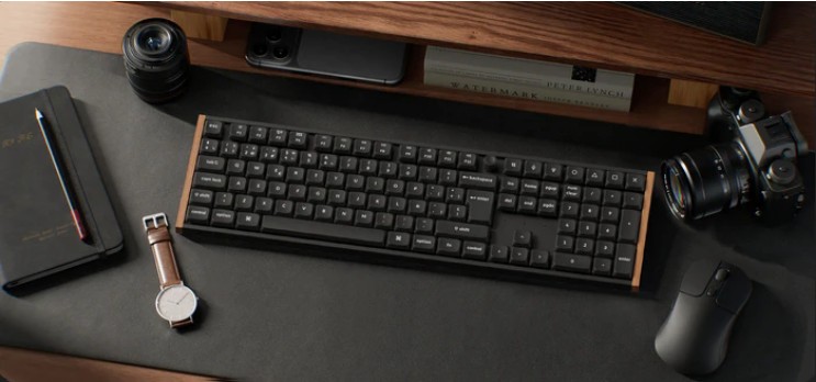 Colección de teclados de perfil bajo