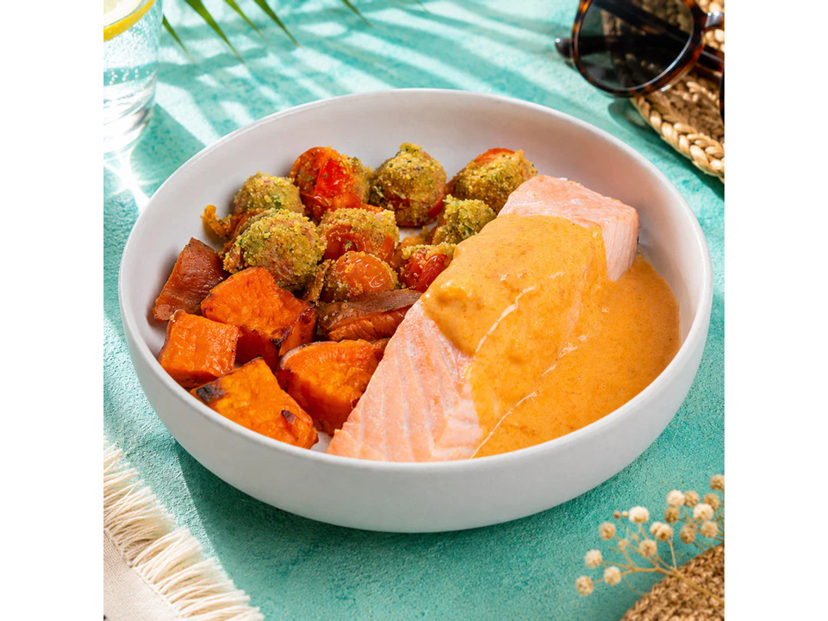 Salmón con salsa al cava