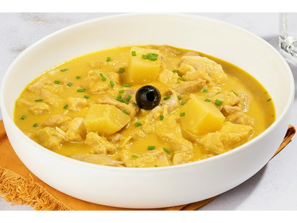 Ají de pollo a la peruana