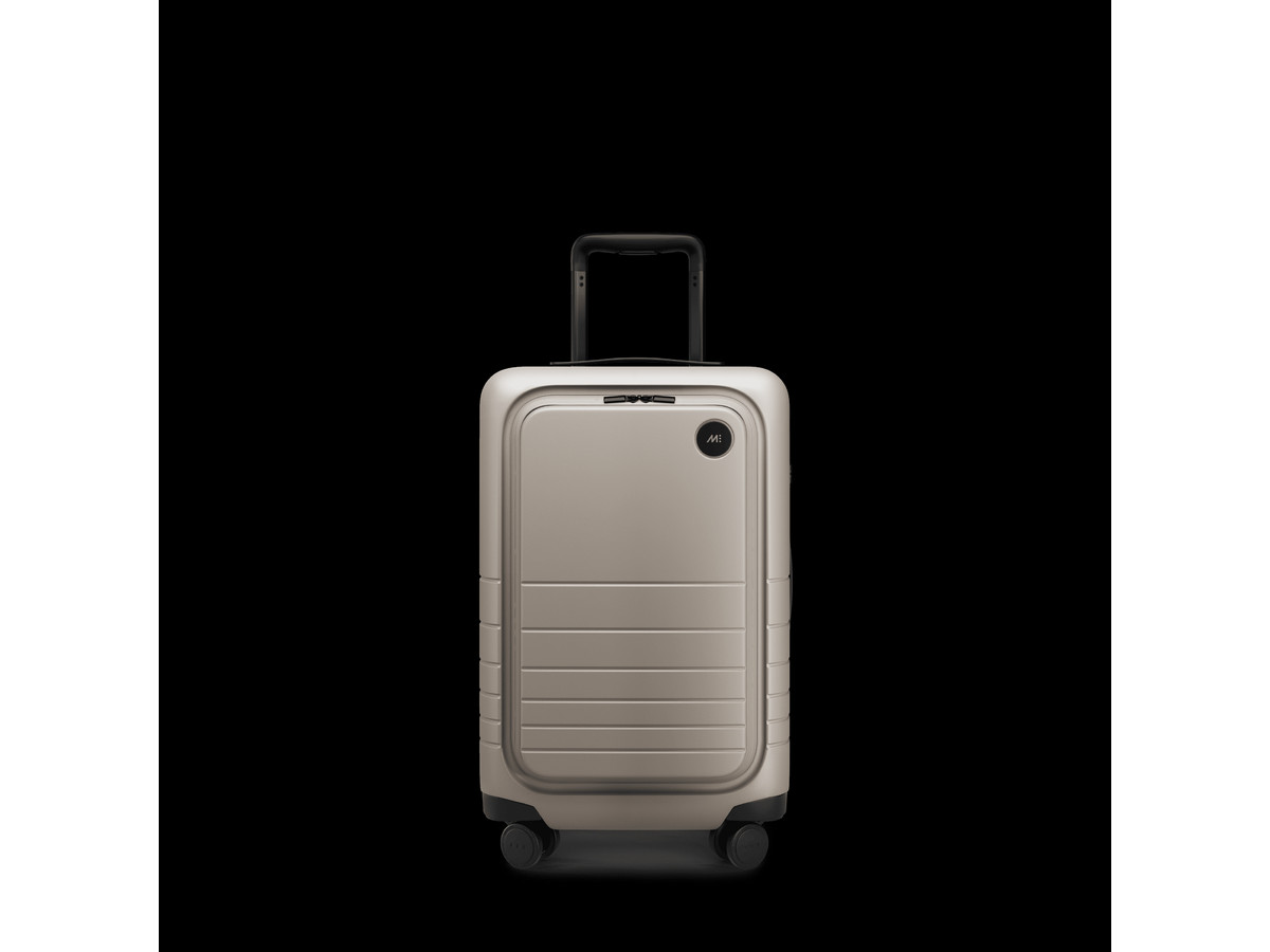 Carry-On Pro