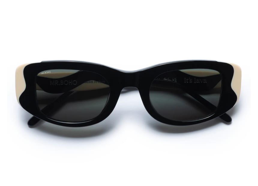 Wavy Black