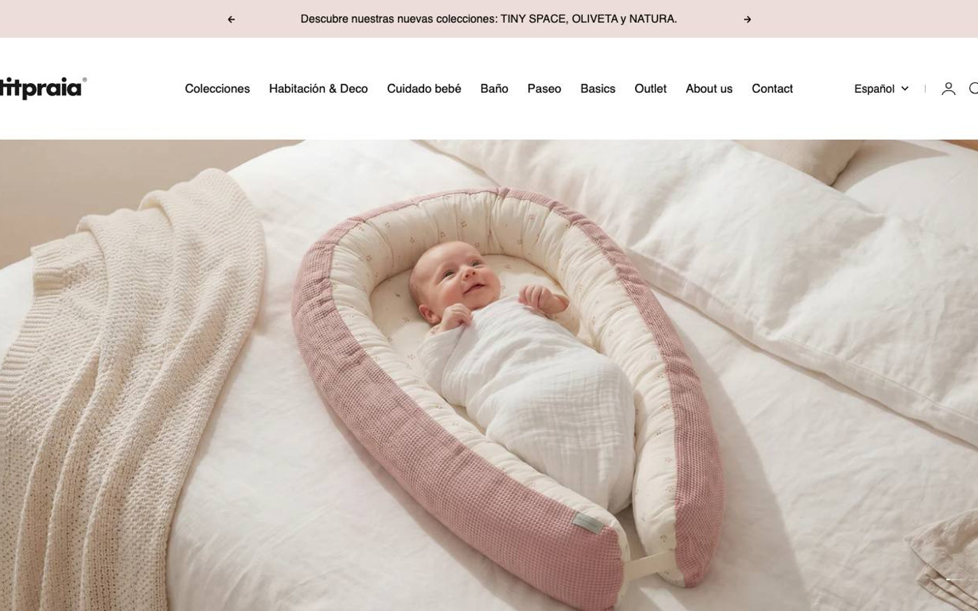 Captura de pantalla de la home de Petit Praia