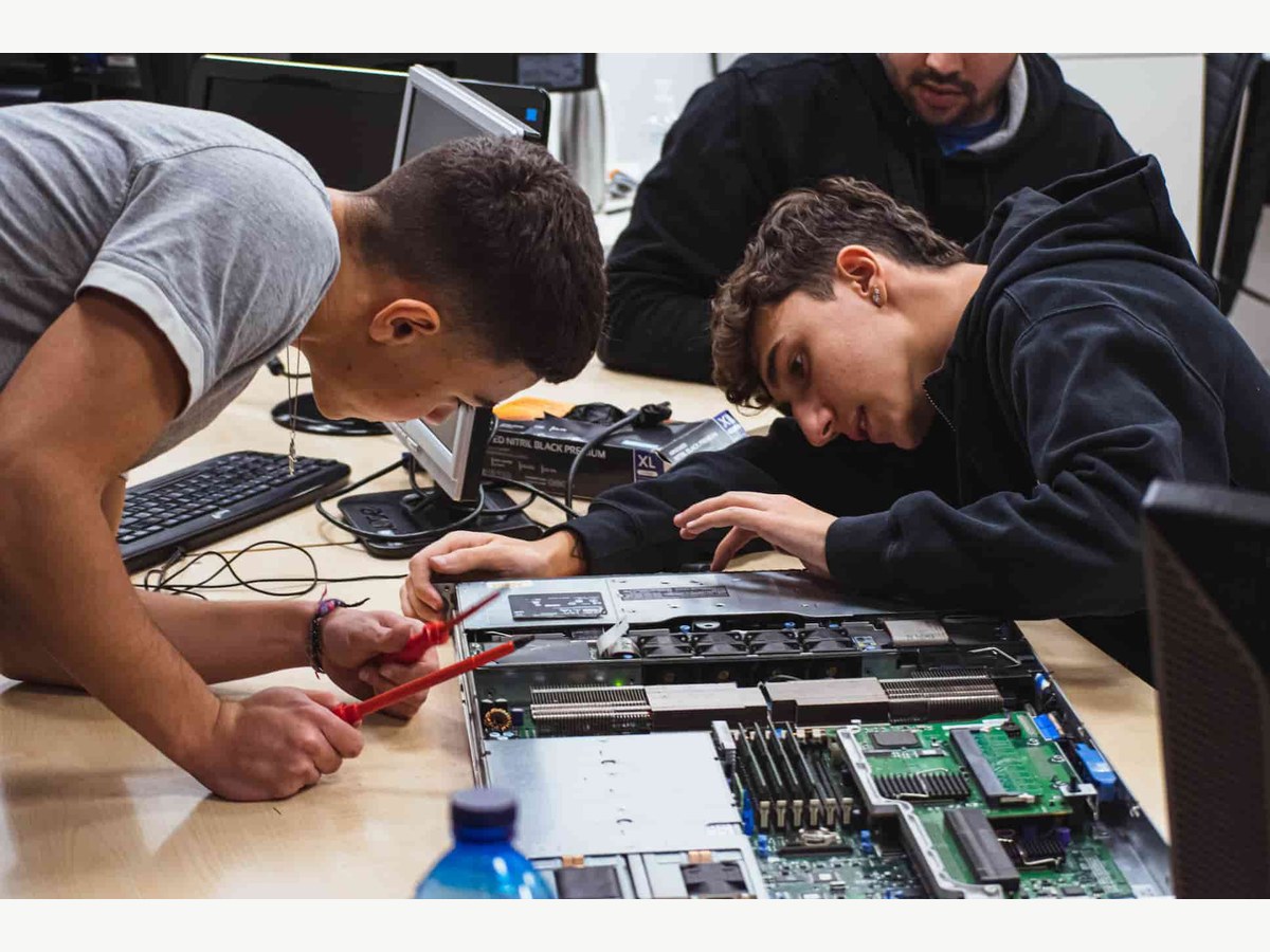 FP Sistemas Microinformáticos y Redes