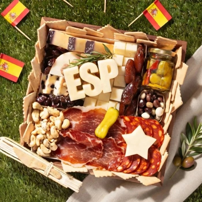 Tabla de Quesos y Embutidos España