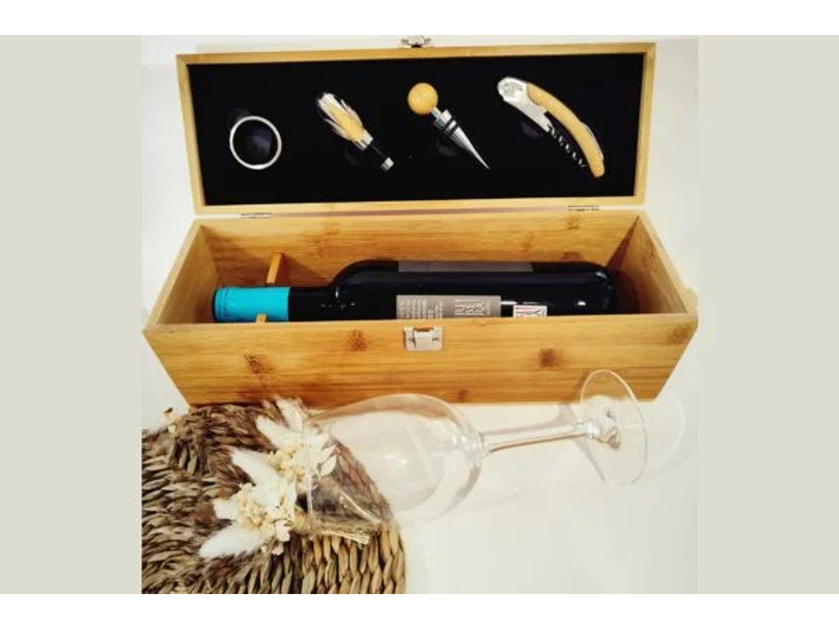 Caja de vino con kit personalizada