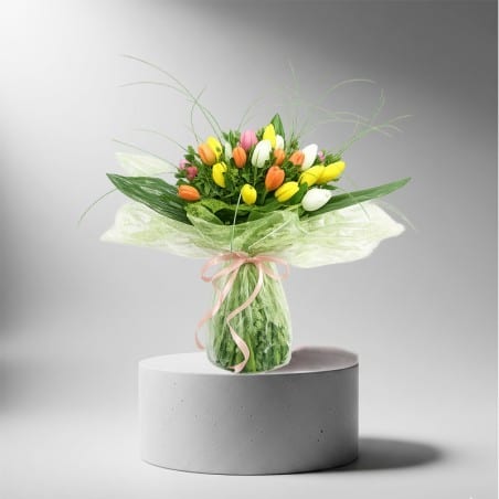 Ramo de 25 tulipanes