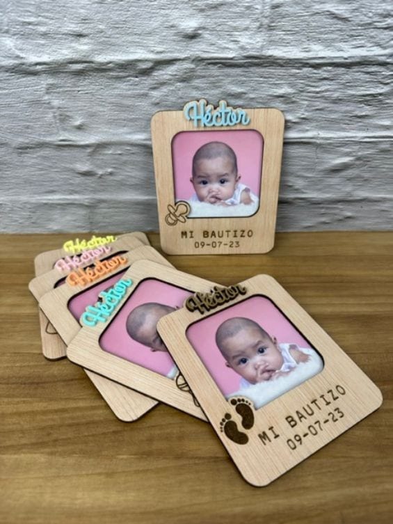 Marcos de madera con foto para regalo en Bautizos