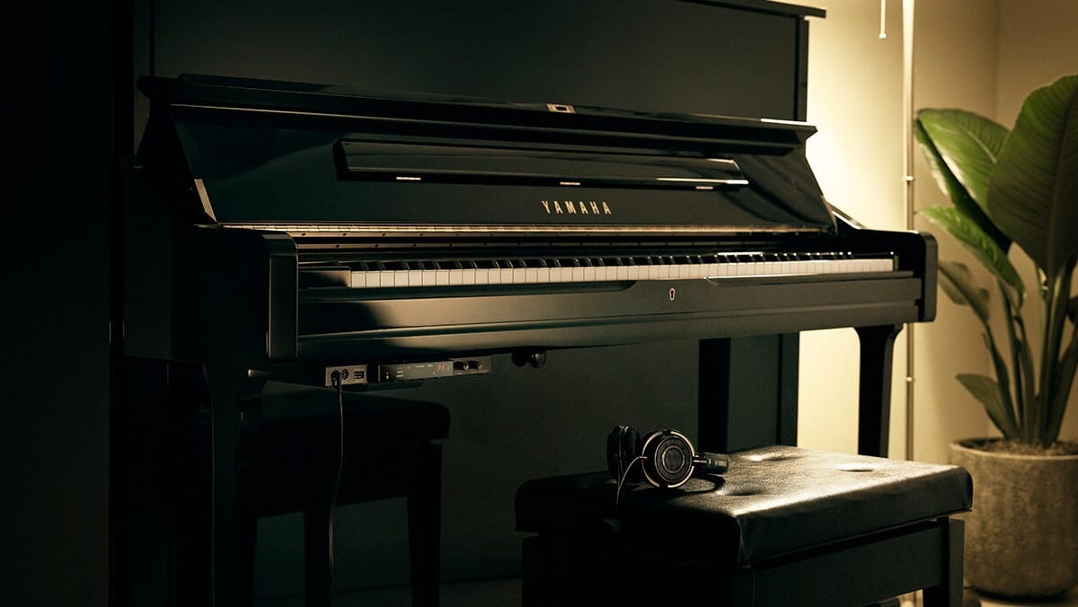 SILENT Piano