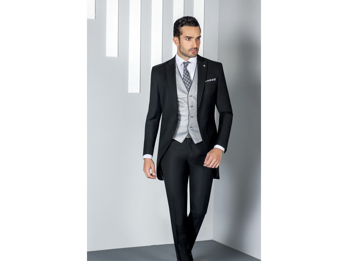 Look Eternal negro